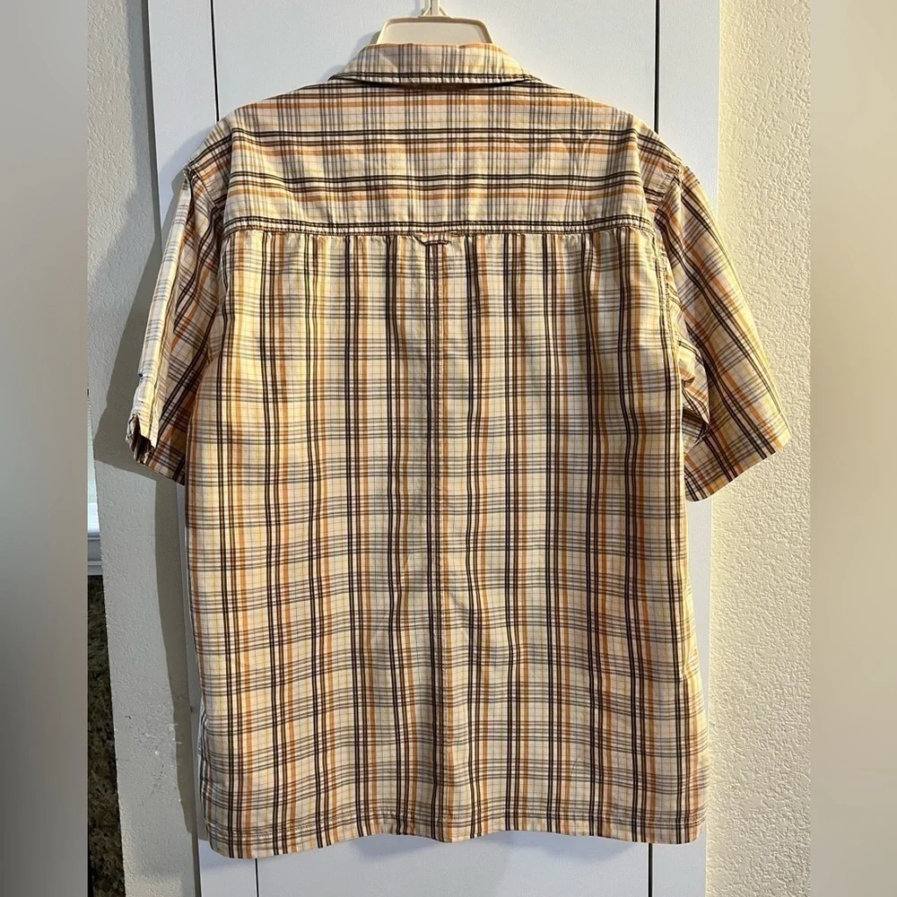 The North Face Mens Button Down Short Sleeve A5 Series Size M